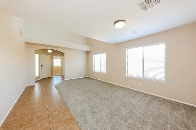 Building Photo - 4106 S 55th Dr