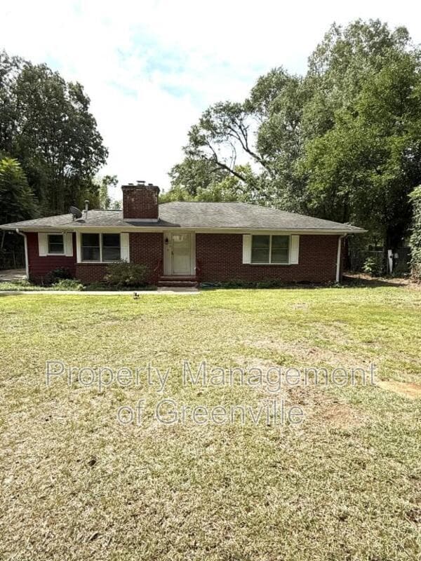 Building Photo - 205 W Lee Rd