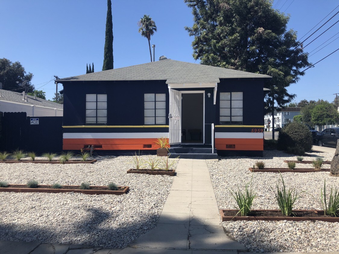 Photo - 5959 Troost Ave (Los Angeles, CA)