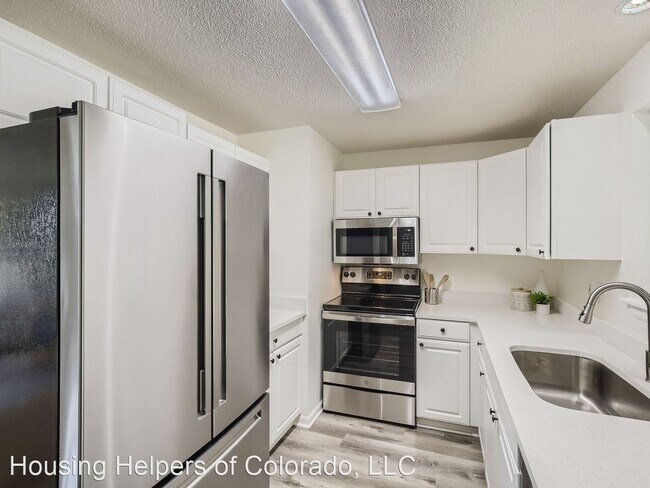 Building Photo - 5 br, 2 bath House - 3690 Madison Avenue
