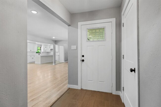 Foto del edificio - 2530 Whitewood Dr