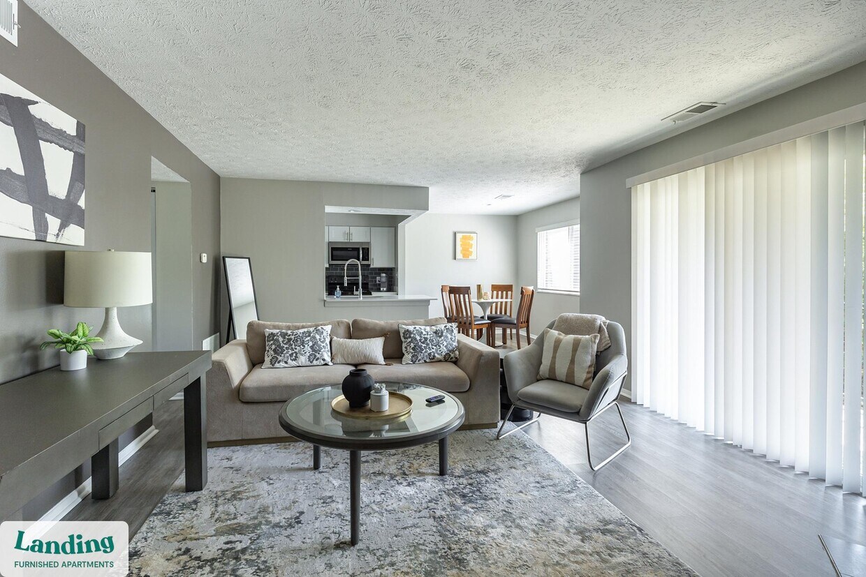 Foto principal - 8850 River Bend Pkwy