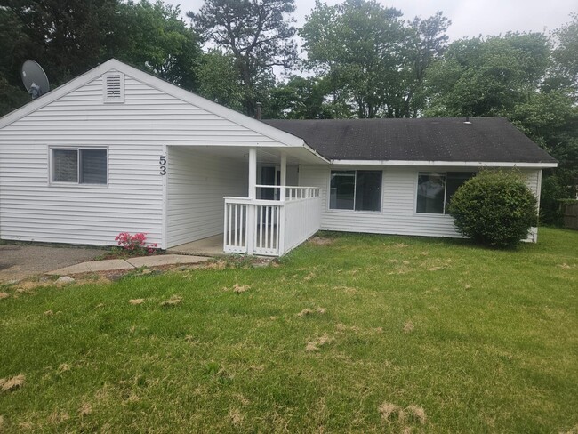 Foto del edificio - 53 Eastmont Ln