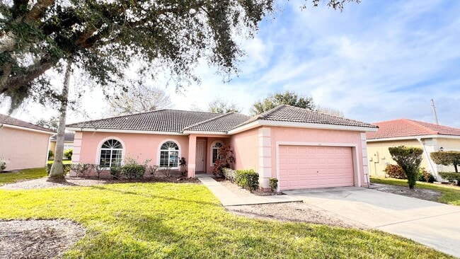 Building Photo - BEAUTIFUL 4 bedroom in Poinciana!!