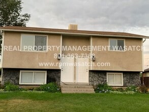 Building Photo - 104 9230 S