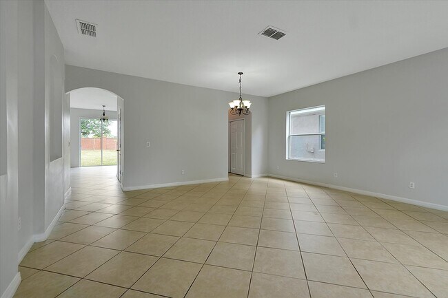 Building Photo - 9049 Edenshire Cir