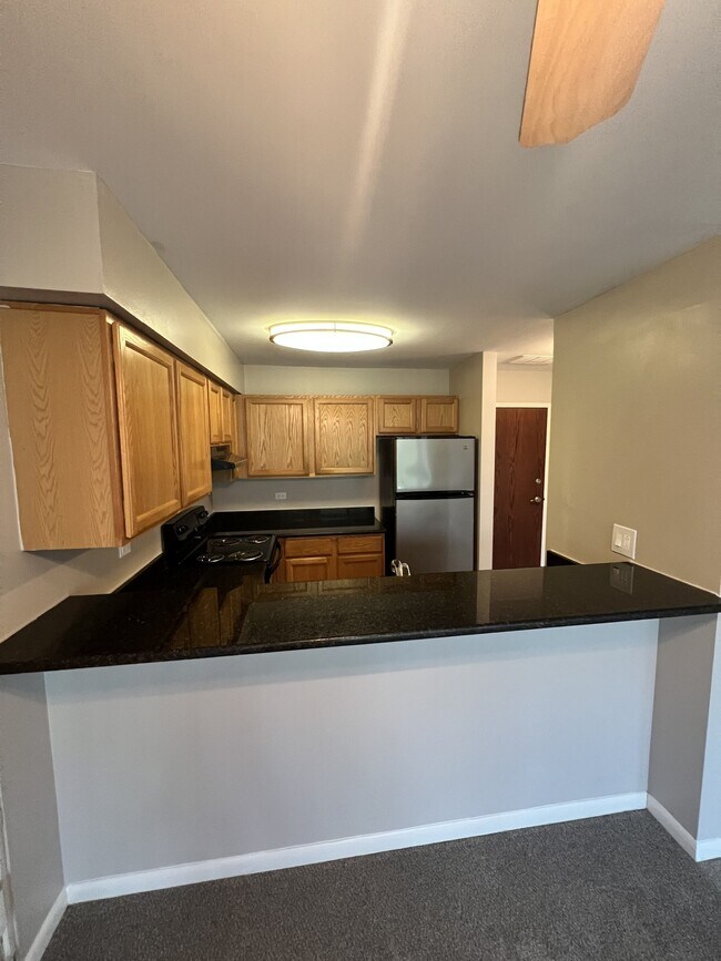 Building Photo - 5760 Abbey Dr