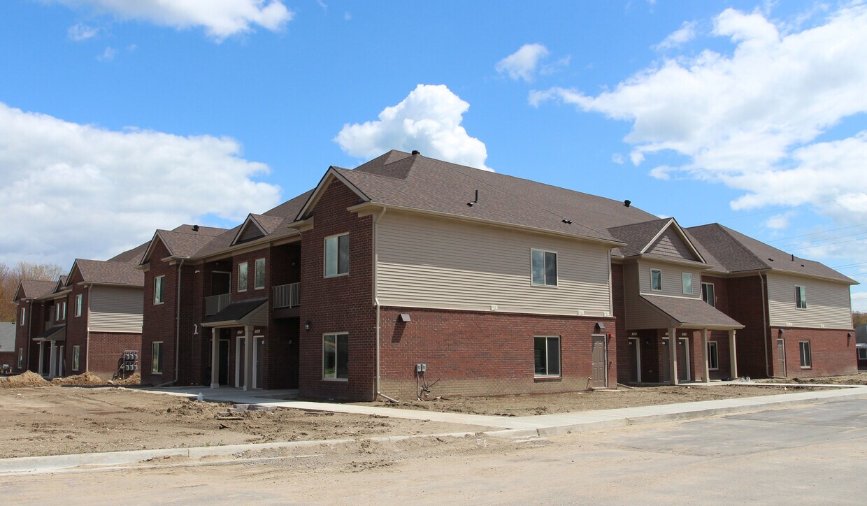 Casa Mia Apartments 31260 23 Mile Rd Chesterfield, MI Apartments