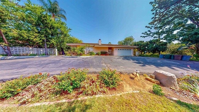Building Photo - 16861 Espola Rd