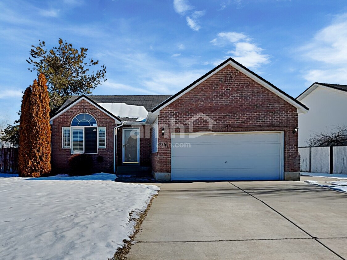 4716 S 3950 W, Roy, UT 84067 House Rental in Roy, UT