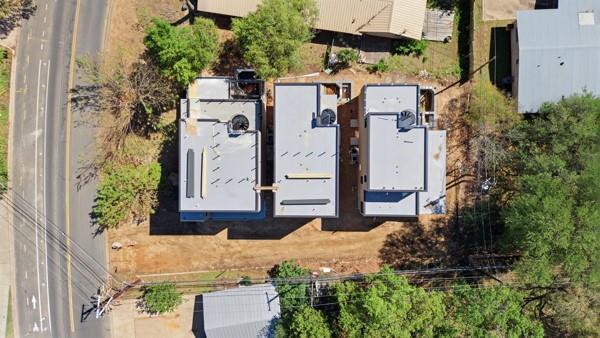 Building Photo - 1403 Barton Hills Dr