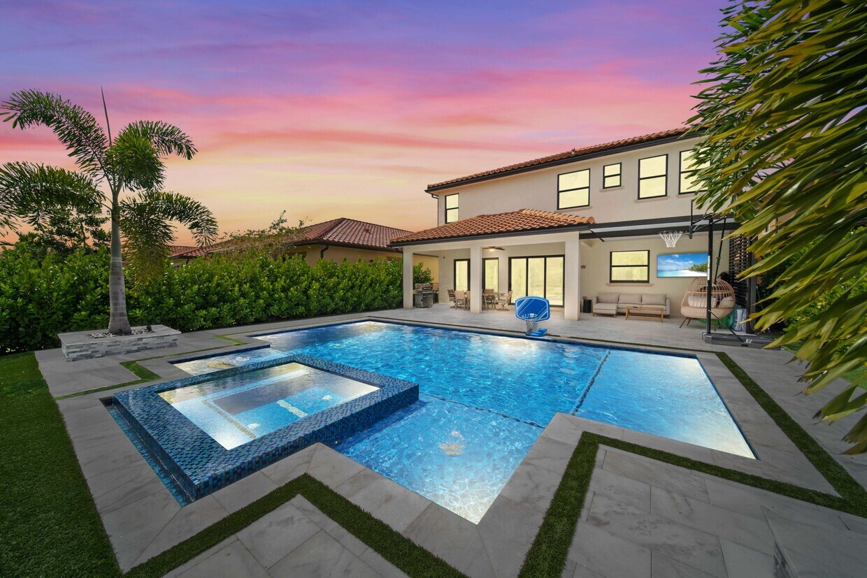 Foto principal - 8610 E Baypoint Cir