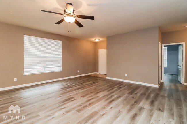 Building Photo - 5037 Caraway Dr