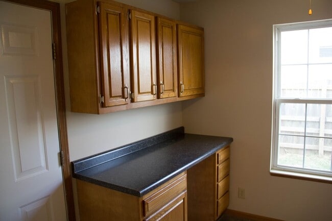 Foto del edificio - 1515 Candlewick Ln