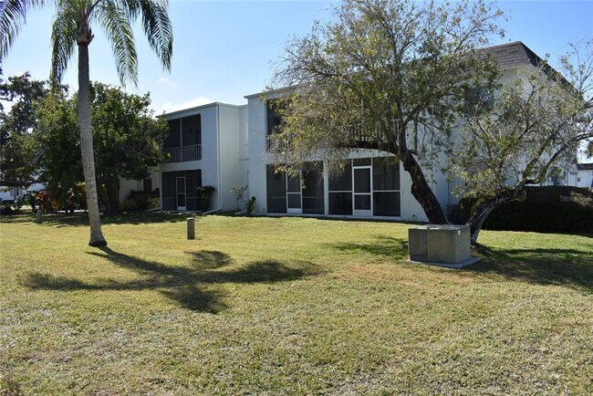 Foto del edificio - 229 S McMullen Booth Rd