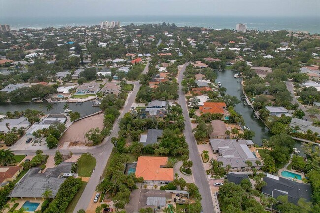 Foto del edificio - 710 Treasure Boat Way