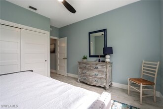 Building Photo - 1511 Whispering Oaks Cir