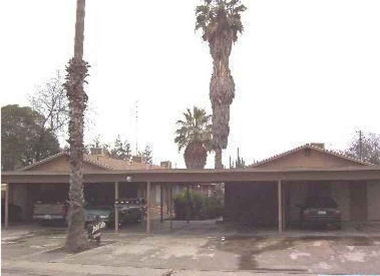 Primary Photo - 2230 S Linwood St