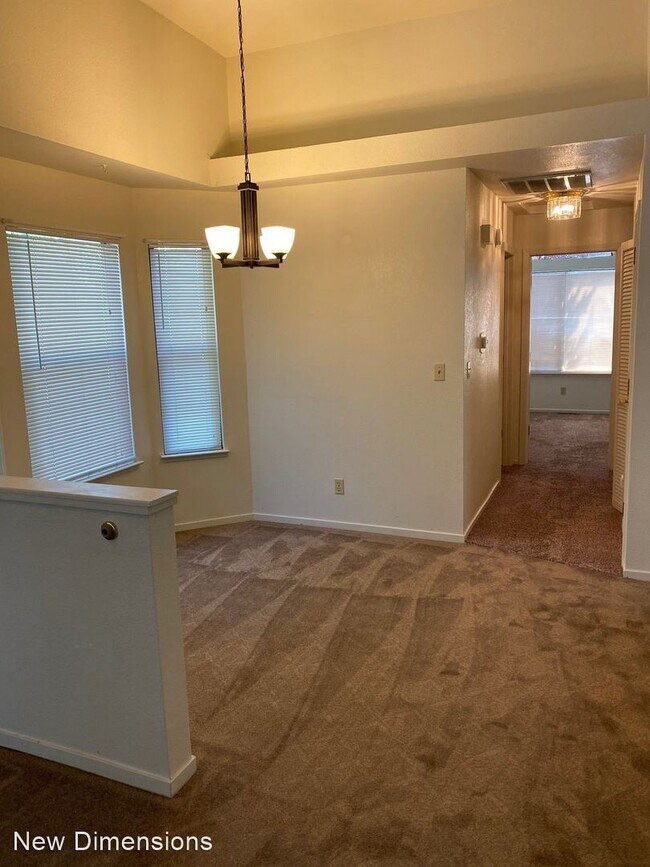 Building Photo - 2 br, 2 bath House - 4089 Snowshoe Lane