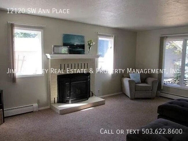 Foto del edificio - Well Maintained Tigard Home - Great Indoor...