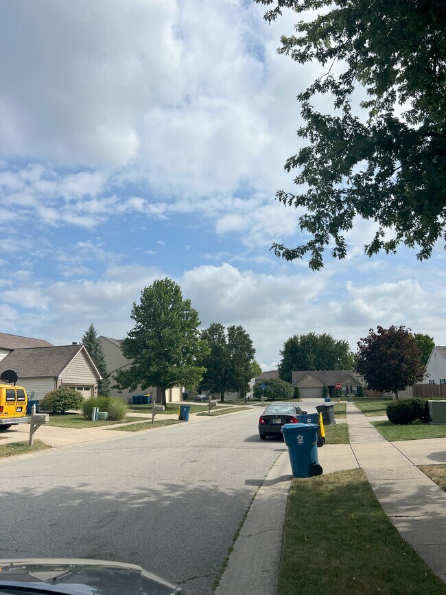 Foto del edificio - 12647 Gunnison Dr