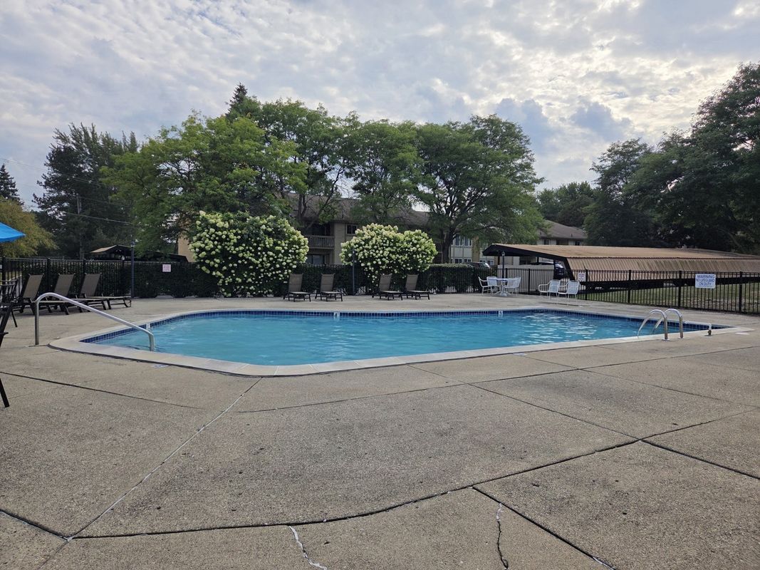 Foto del edificio - 27860 Berrywood Ln