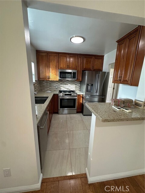 Foto del edificio - 663 Ivy St