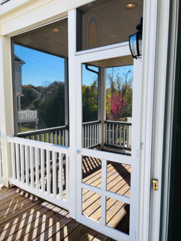 Foto del edificio - 9035 Connor House Rd