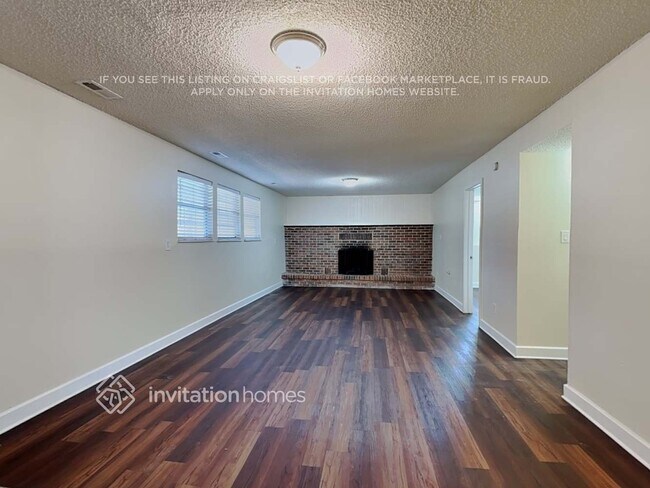 Foto del edificio - 1290 Hans Brinker Ln
