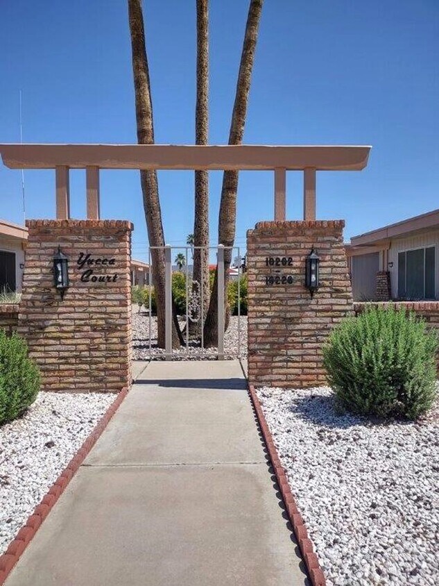 Primary Photo - GREAT TOWNHOME IN YUCCA COURT-SUN CITY!!