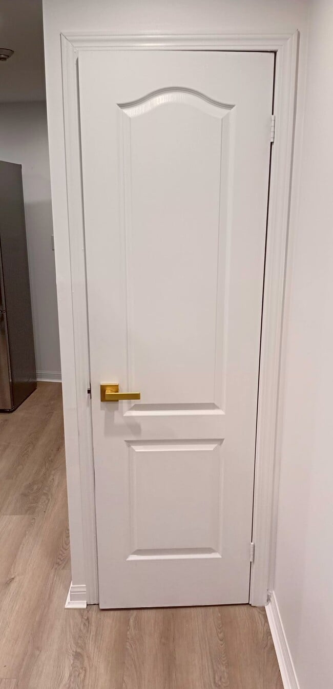 closet door - 108 Neptune Dr