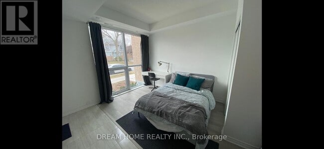 Building Photo - 1 Falaise Rd