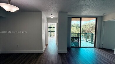 Building Photo - 11800 SW 18th St