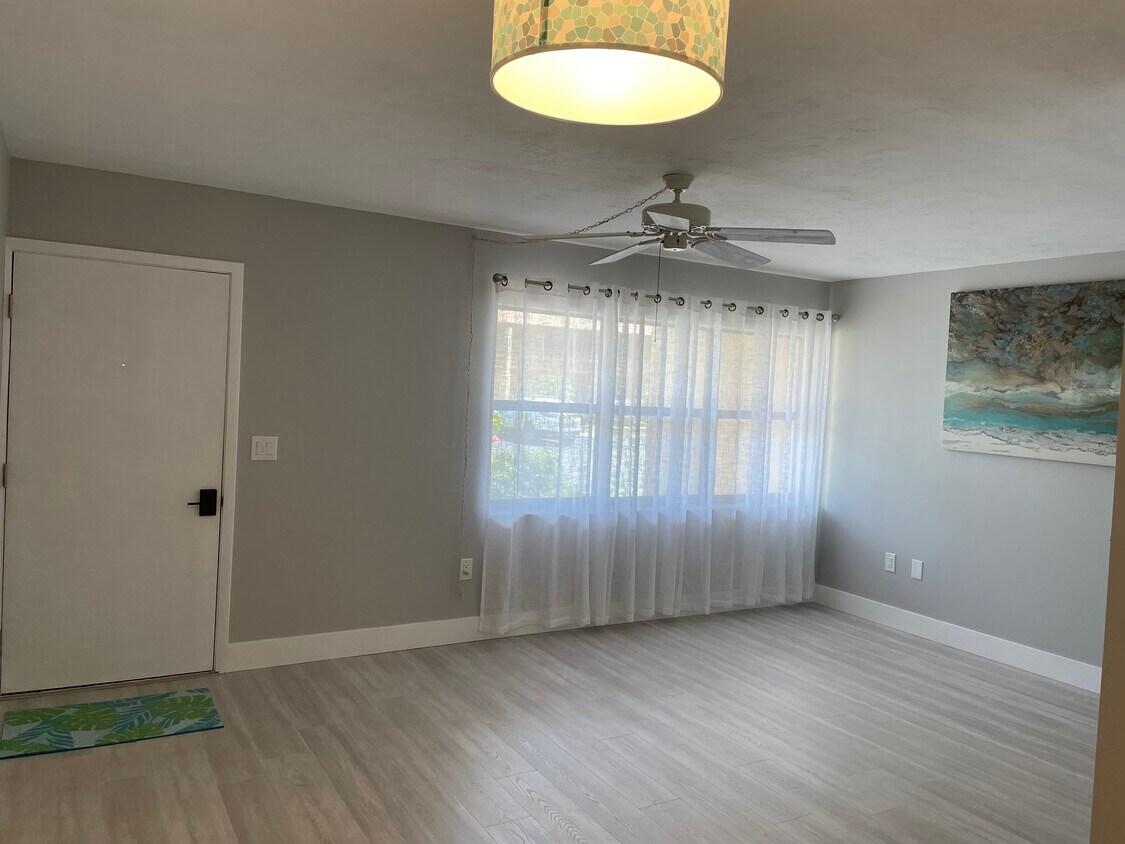 26 Quails Run Blvd Unit 0, Englewood, FL 34223 Condo for Rent in