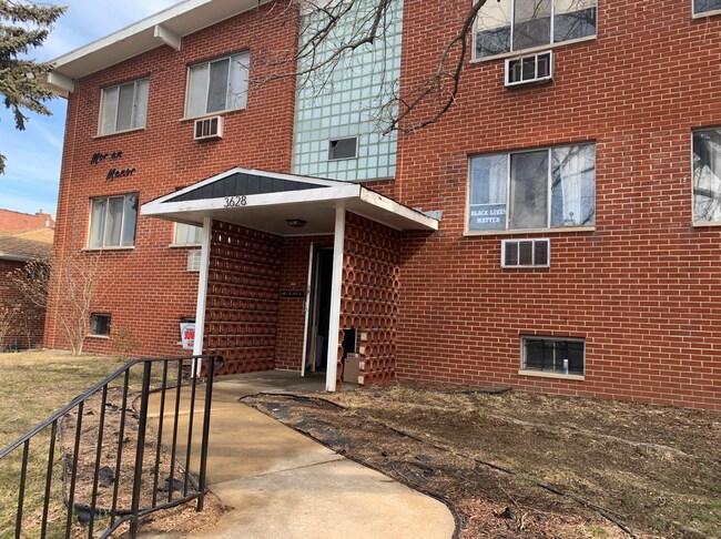 Building Photo - 3628 Morganford Rd