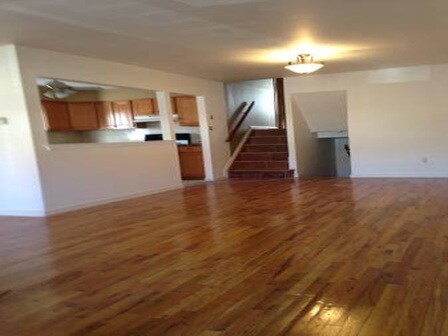 Building Photo - 2026 66th St