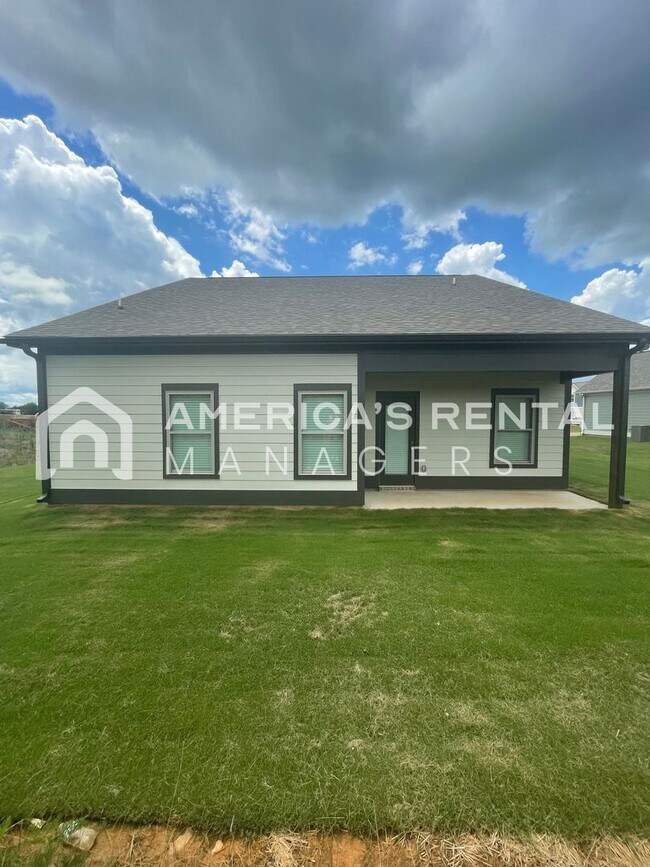 Foto del edificio - Home for Rent in Tuscaloosa, AL!!! Availab...