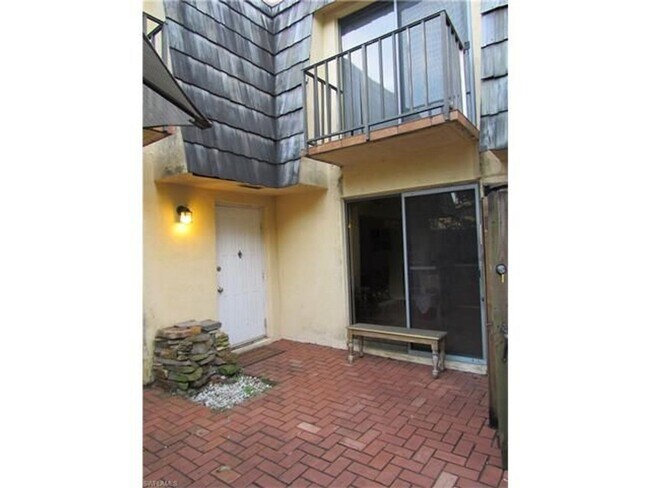 Foto del edificio - 2/2 Centrally Located Townhouse Park Meadows