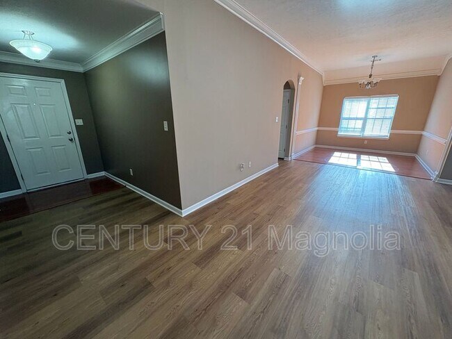 Foto del edificio - 934 Sedgefield Cir