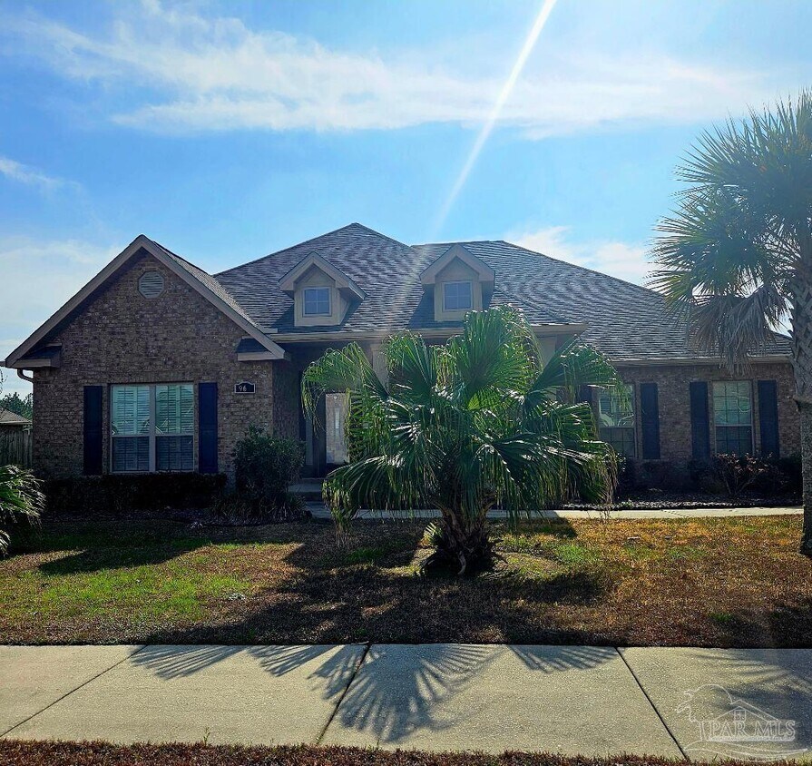 Foto del edificio - 961 Grindstone Ln