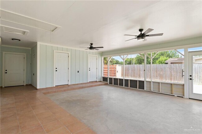Foto del edificio - 318 Rancho Viejo Blvd
