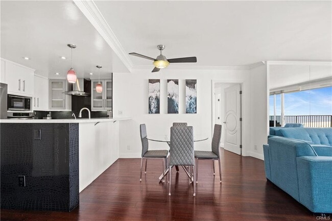 Foto del edificio - 700 E Ocean Blvd
