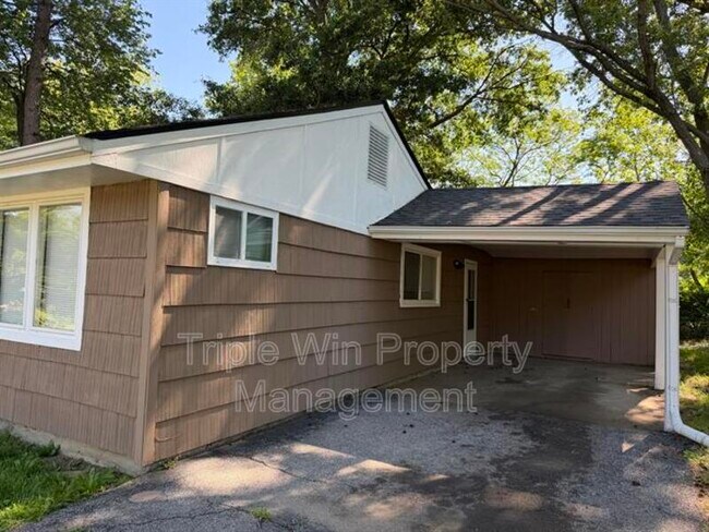 Foto del edificio - 5570 Winchelsea Dr