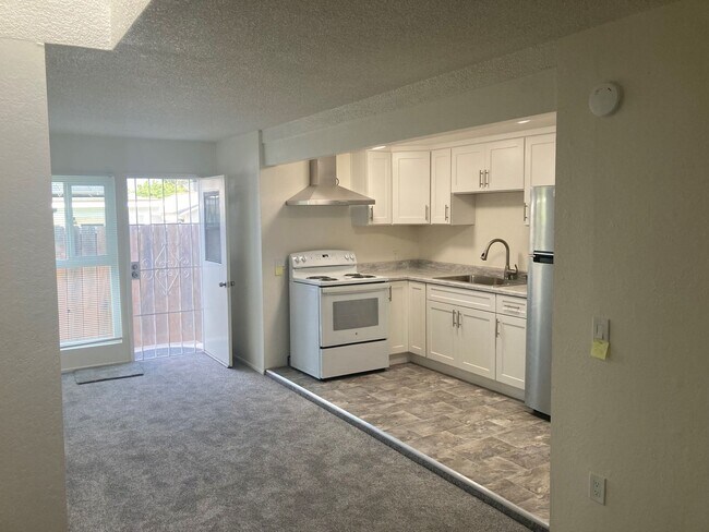 Foto del edificio - Newly Updated Studio In North Park