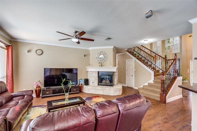 Building Photo - 10025 Wyndbrook Dr