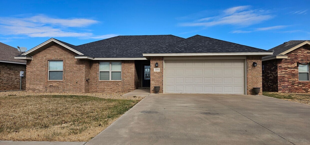 Foto principal - Beautiful 3 bedroom, 2 bath home for rent