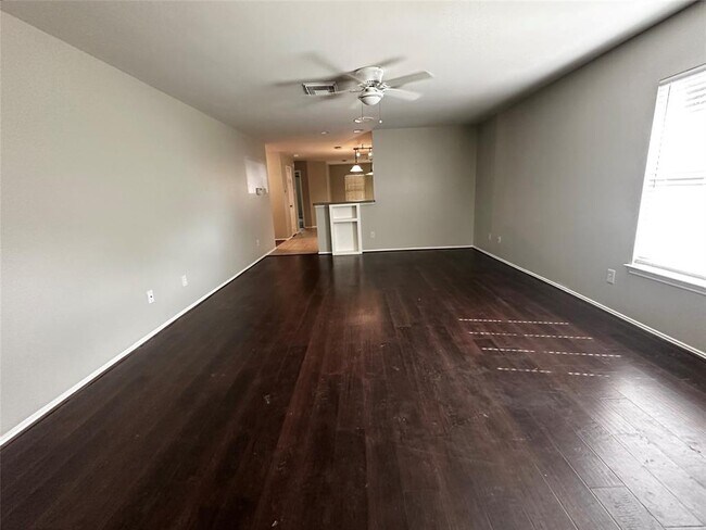 Building Photo - 15602 Ashbournne Springs Ln