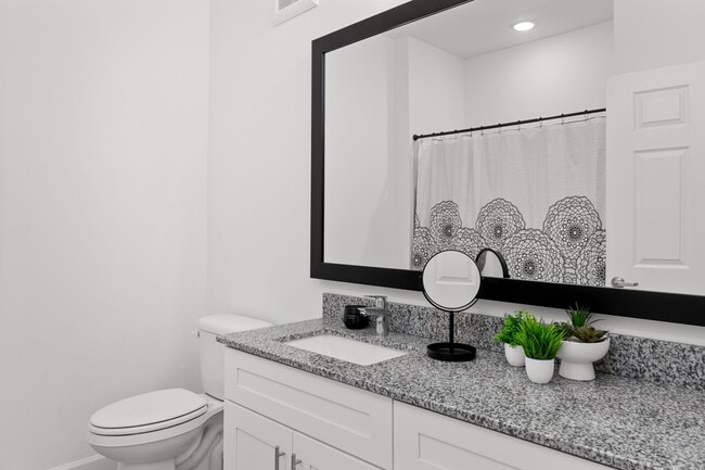 Interior Photo - Nottinghill Living Davenport