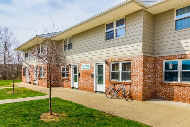 Building Photo - Stonehaven Townhomes and Apartments