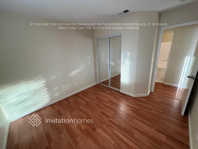 Foto del edificio - 3019 Chablis Ave